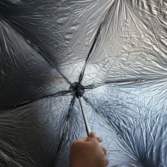 Coach Uv Protection Signature Mini Umbrella - Picture 4 of 8